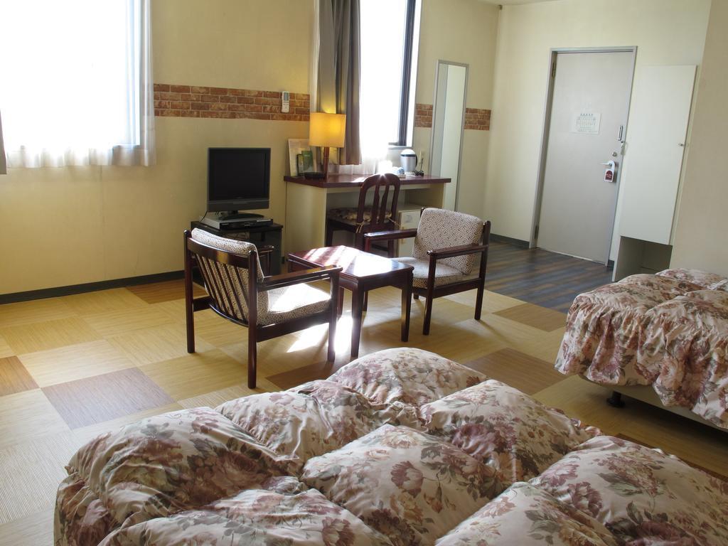 Hotel Platon Chikuma Luaran gambar