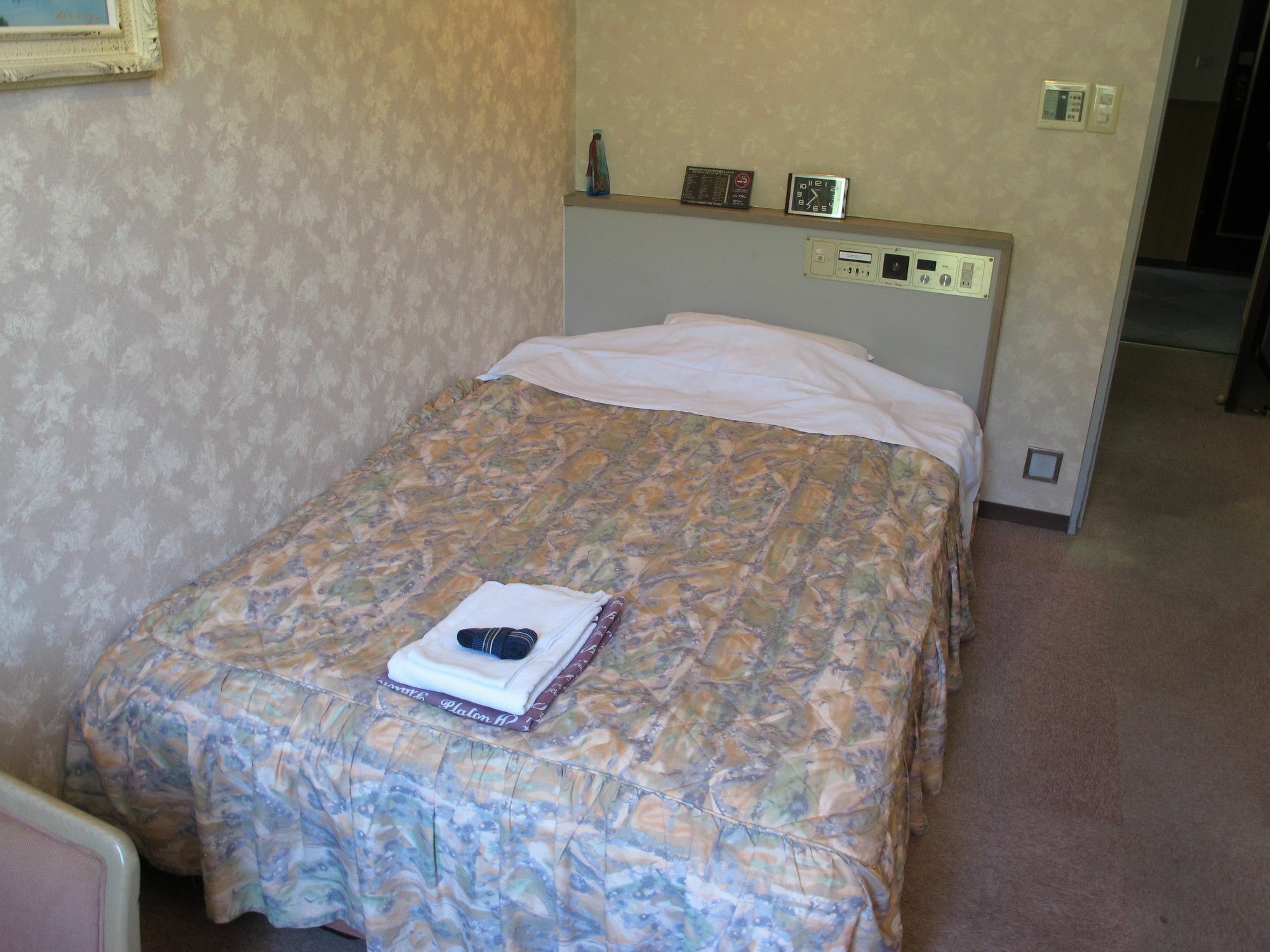 Hotel Platon Chikuma Luaran gambar
